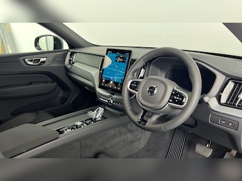 Used Volvo XC60 2026 for sale - 78364460: Photo
