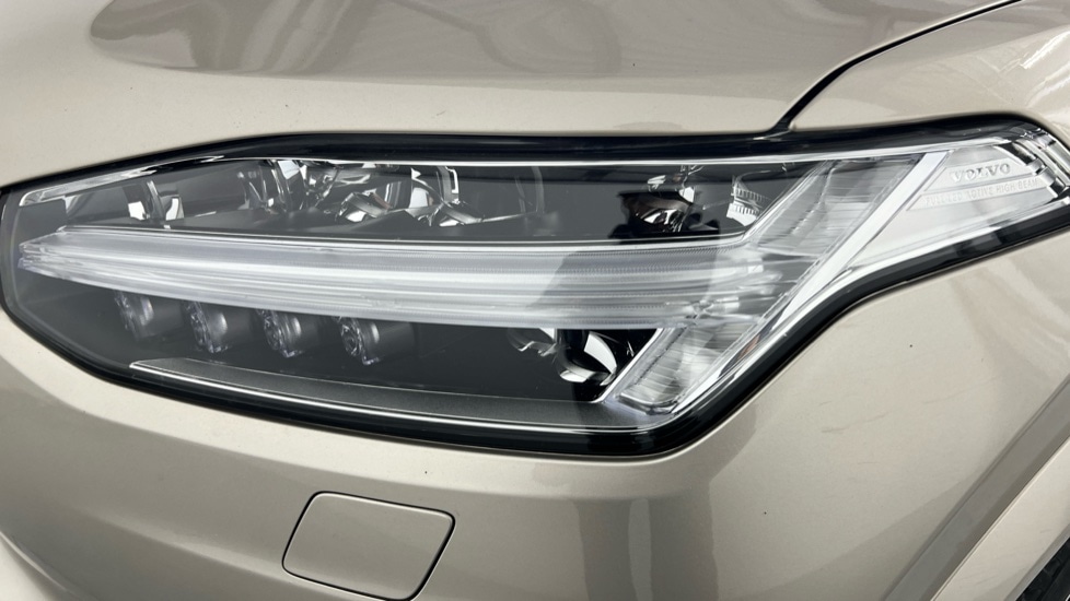Used Volvo XC90 2022 for sale - 78055193: Photo 45
