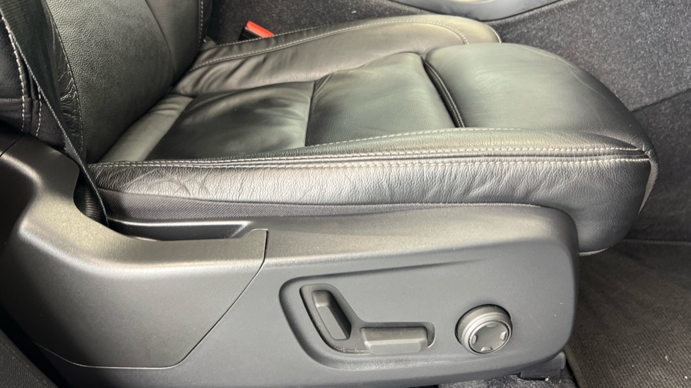 Used Volvo XC40 2022 for sale - 77326298: Photo 30