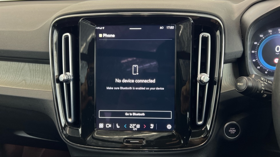 Used Volvo XC40 2022 for sale - 77326298: Photo 53