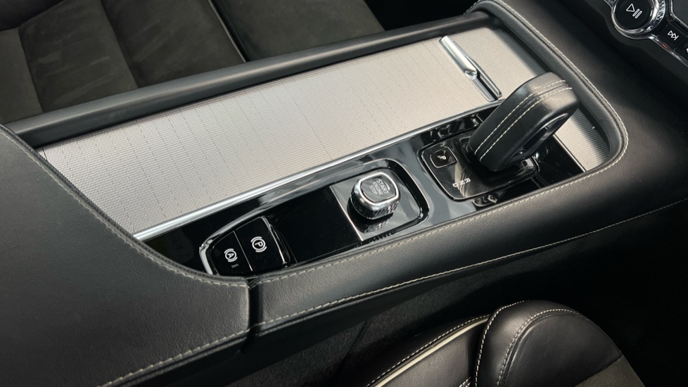 Used Volvo V90 2021 for sale - 76112100: Photo 25