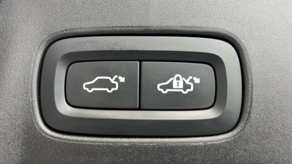 Used Volvo V90 2021 for sale - 76112100: Photo 35