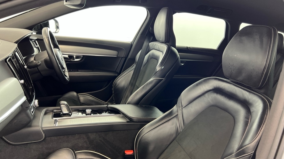 Used Volvo V90 2021 for sale - 76112100: Photo 37