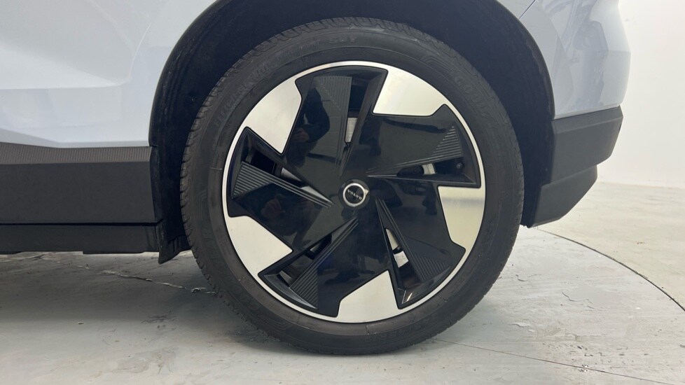 Used Volvo EX30 2025 for sale - 76557002: Photo 41