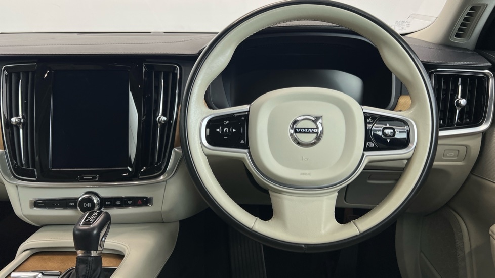 Used Volvo V90 2018 for sale - 77307478: Photo 10