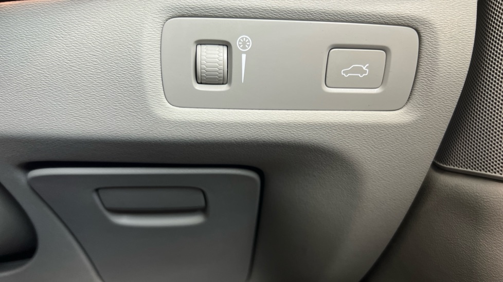 Used Volvo V90 2018 for sale - 77307478: Photo 53