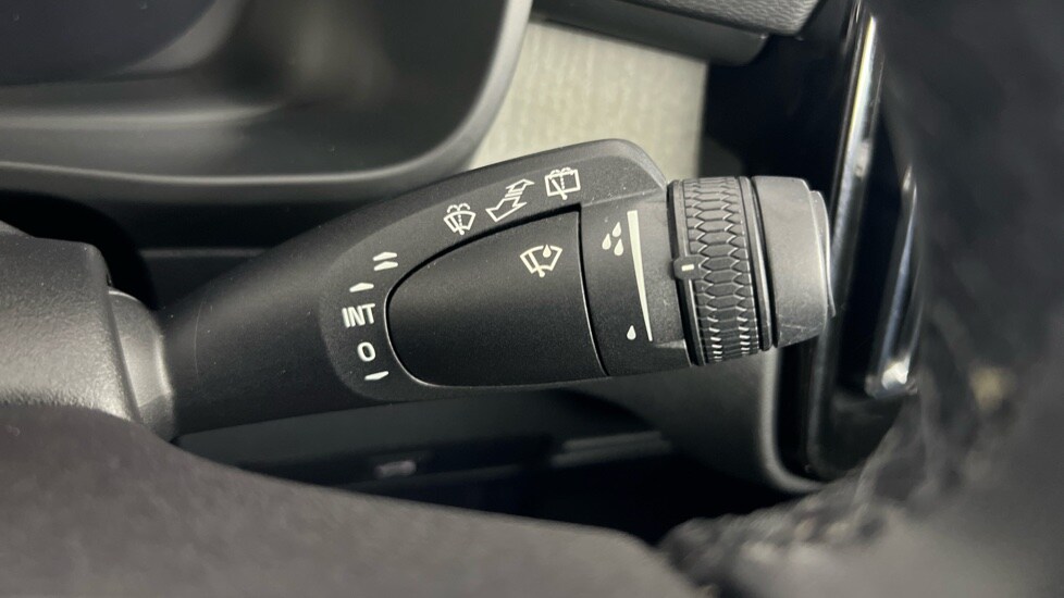 Used Volvo XC40 2022 for sale - 77512603: Photo 23