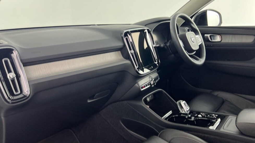 Used Volvo XC40 2022 for sale - 77512603: Photo 36