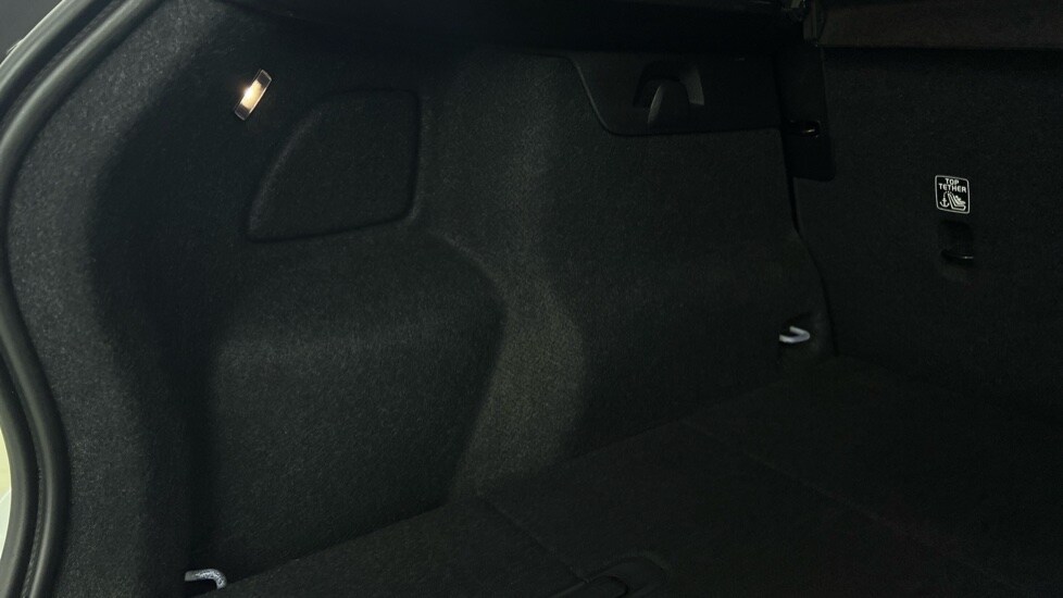 Used Volvo XC40 2022 for sale - 77512603: Photo 51