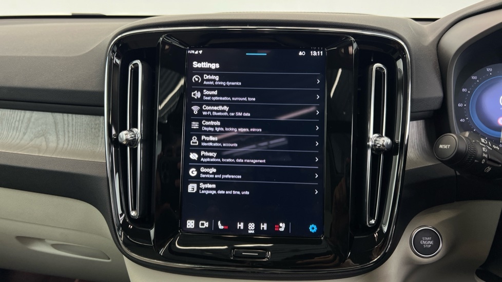 Used Volvo XC40 2025 for sale - 77634677: Photo 17