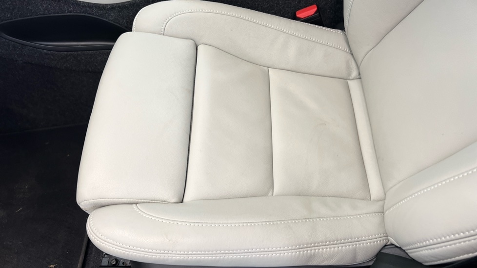 Used Volvo XC40 2025 for sale - 77634677: Photo 39