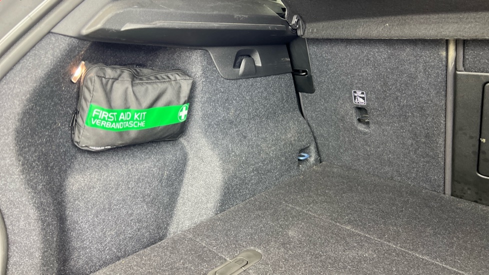 Used Volvo XC40 2025 for sale - 77634677: Photo 54