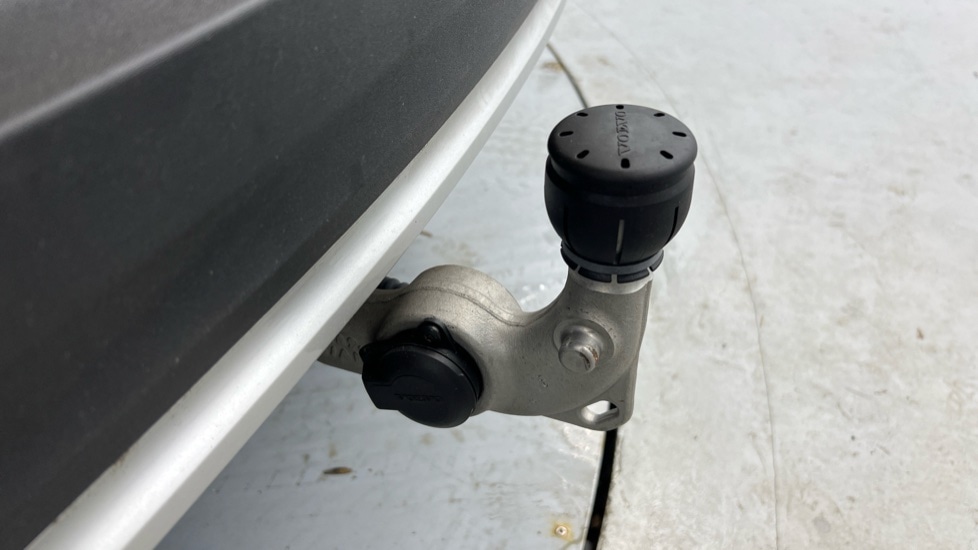 Used Volvo XC40 2025 for sale - 77634677: Photo 57