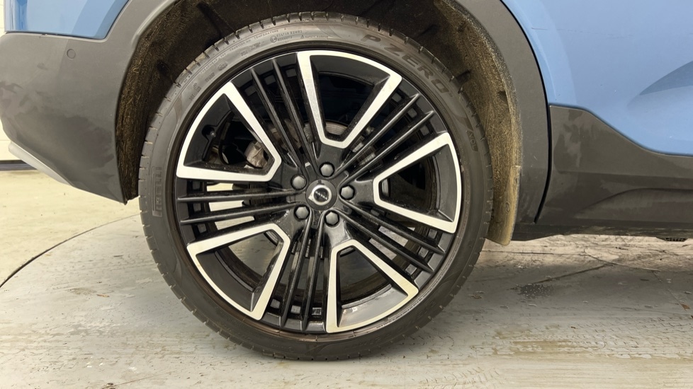 Used Volvo XC40 2025 for sale - 77634677: Photo 58