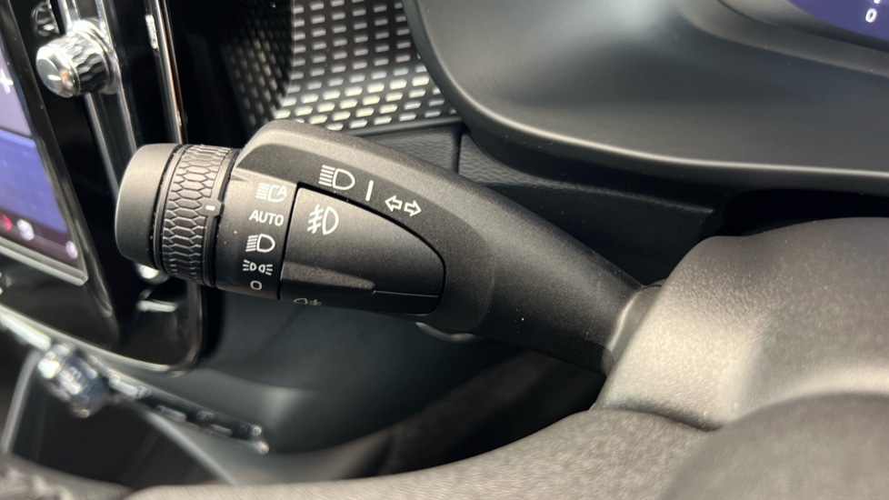 Used Volvo XC40 2025 for sale - 77025331: Photo 20