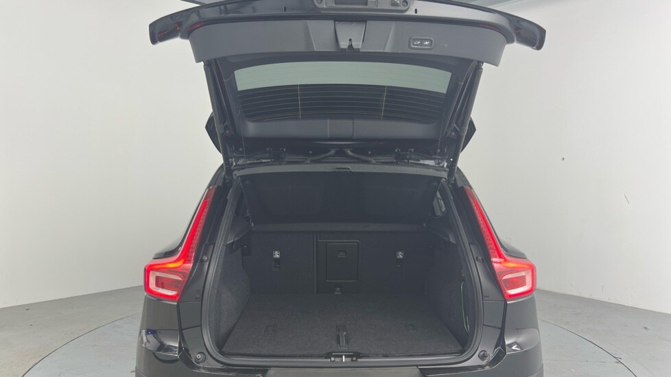 Used Volvo XC40 2023 for sale - 78206726: Photo 13