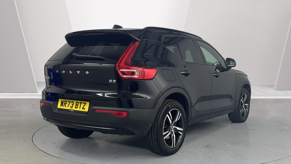 Used Volvo XC40 2023 for sale - 78206726: Photo 2