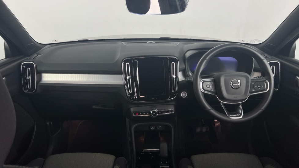 Used Volvo XC40 2023 for sale - 78206726: Photo 5