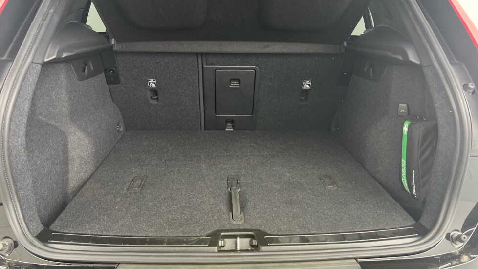 Used Volvo XC40 2023 for sale - 78206726: Photo 52