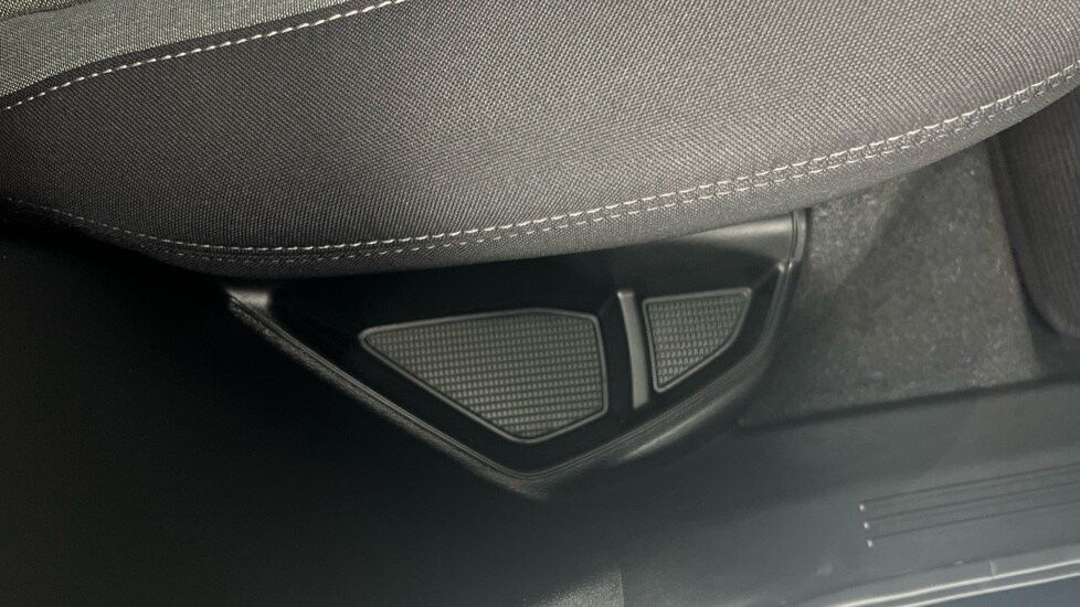 Used Volvo XC40 2023 for sale - 78206726: Photo 55