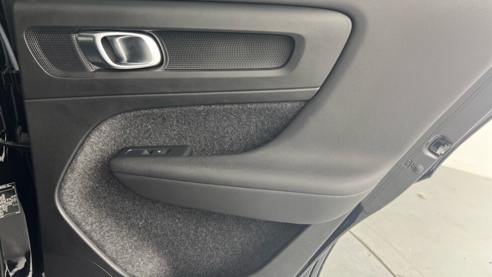 Used Volvo XC40 2023 for sale - 78206726: Photo 56