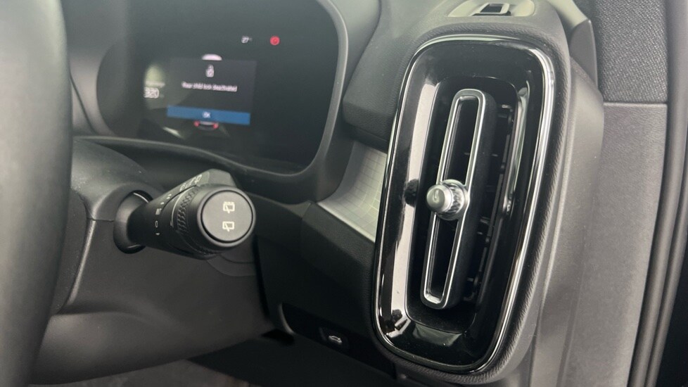 Used Volvo XC40 2023 for sale - 78206726: Photo 61