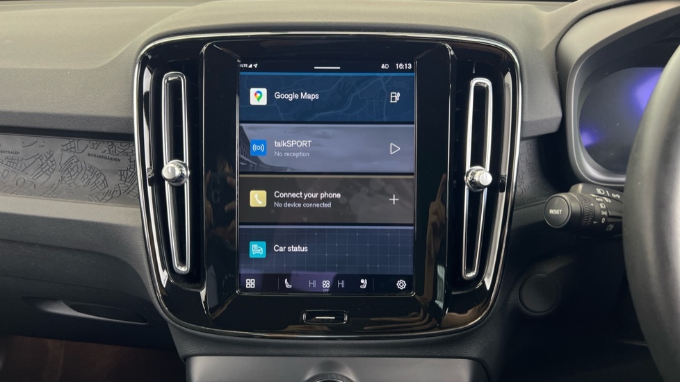 Used Volvo XC40 2023 for sale - 76487432: Photo 27