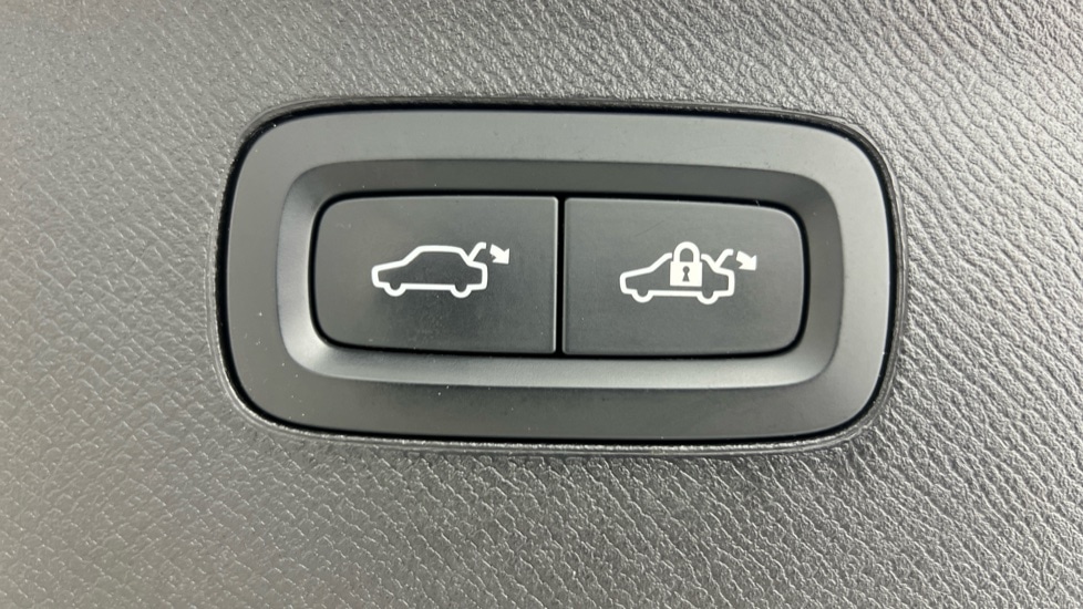 Used Volvo XC90 2021 for sale - 76575136: Photo 35