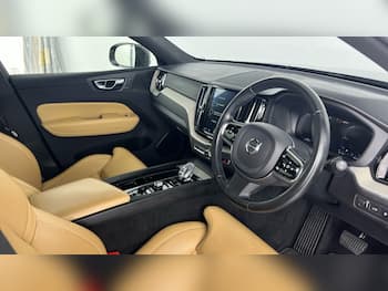 Used Volvo XC60 2020 for sale - 79767623: Photo
