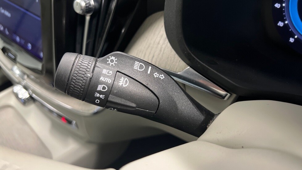 Used Volvo XC60 2021 for sale - 78123085: Photo 23