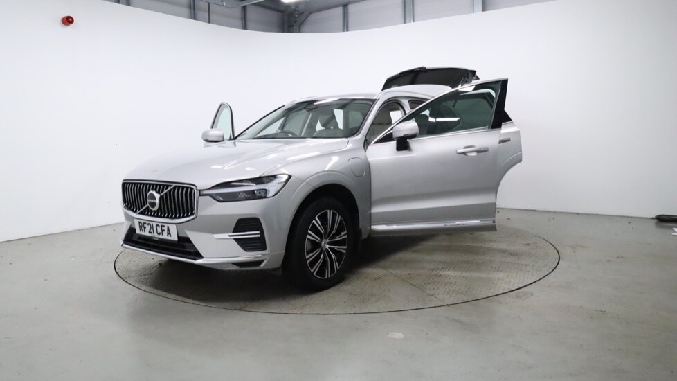 Used Volvo XC60 2021 for sale - 78123085: Photo 43