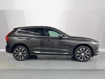 Used Volvo XC60 2023 for sale - 78232910: Photo