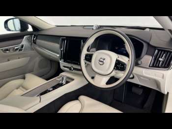 Used Volvo V90 2024 for sale - 74774277: Photo