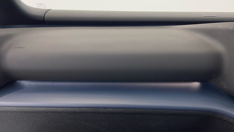 Used Volvo EX30 2025 for sale - 76668199: Photo 42