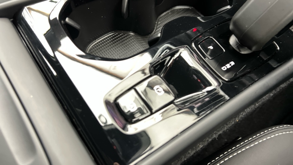 Used Volvo XC40 2025 for sale - 77636221: Photo 27