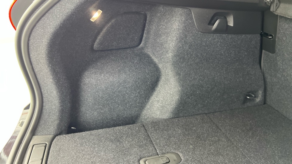 Used Volvo XC40 2025 for sale - 77636221: Photo 58