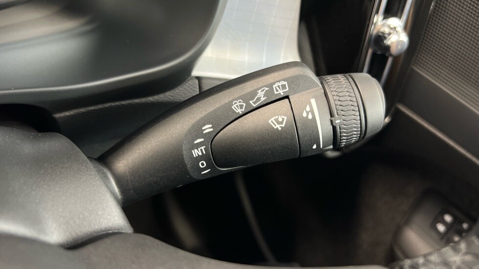 Used Volvo XC40 2024 for sale - 76021838: Photo 23