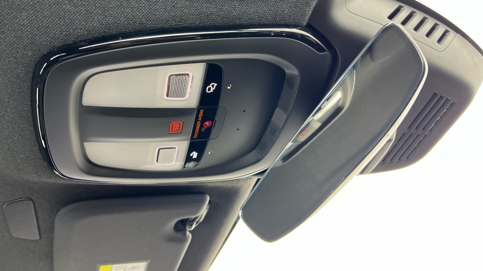Used Volvo XC40 2024 for sale - 76021838: Photo 28