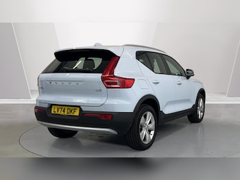 Used Volvo XC40 2024 for sale - 76021838: Photo 2