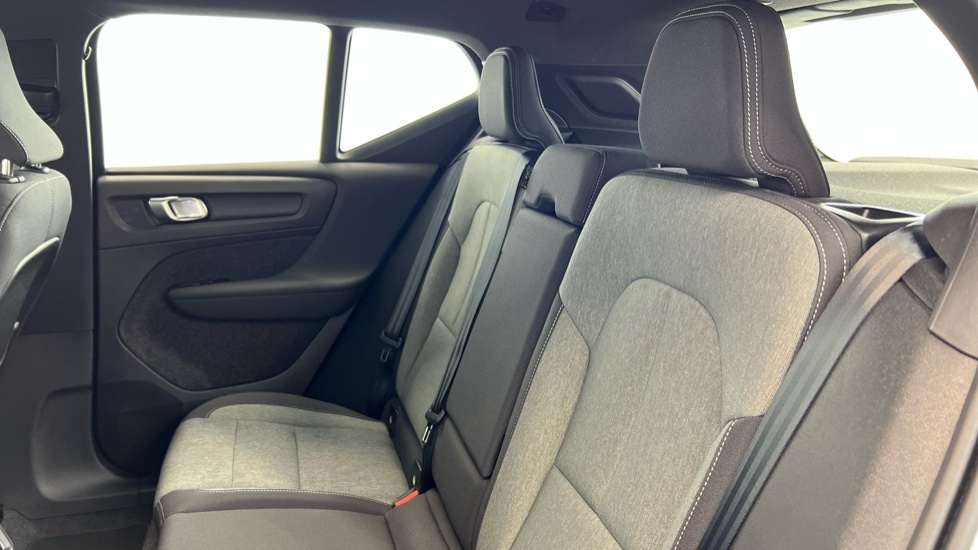 Used Volvo XC40 2024 for sale - 76021838: Photo 33