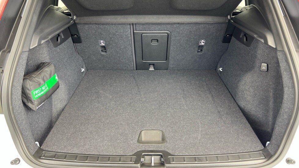 Used Volvo XC40 2024 for sale - 76021838: Photo 38