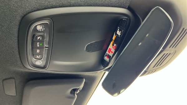 Used Volvo XC40 2022 for sale - 76161319: Photo 28