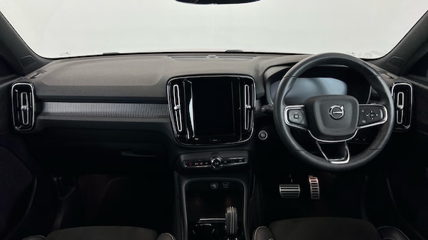 Used Volvo XC40 2022 for sale - 76161319: Photo 5