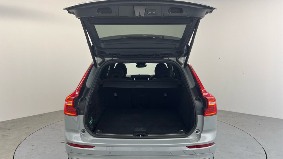 Used Volvo XC60 2025 for sale - 77959862: Photo 13