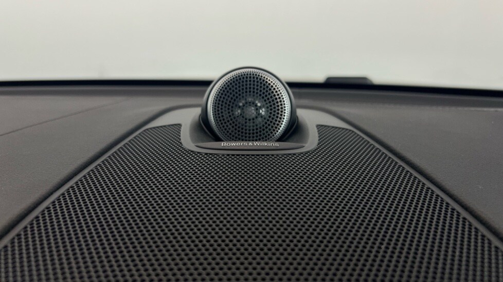 Used Volvo XC60 2025 for sale - 77959862: Photo 25