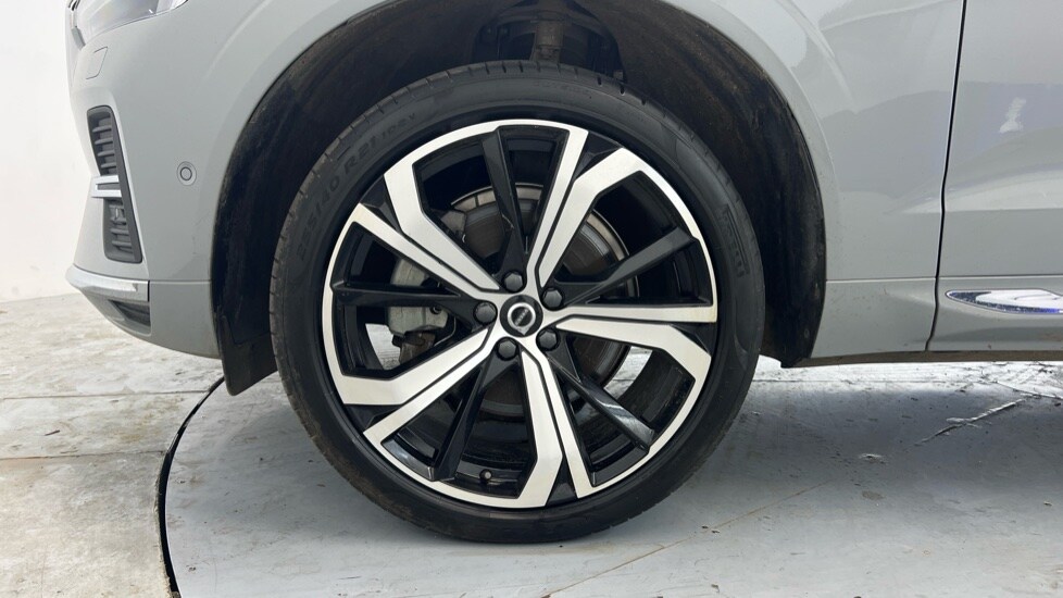 Used Volvo XC60 2025 for sale - 77959862: Photo 43