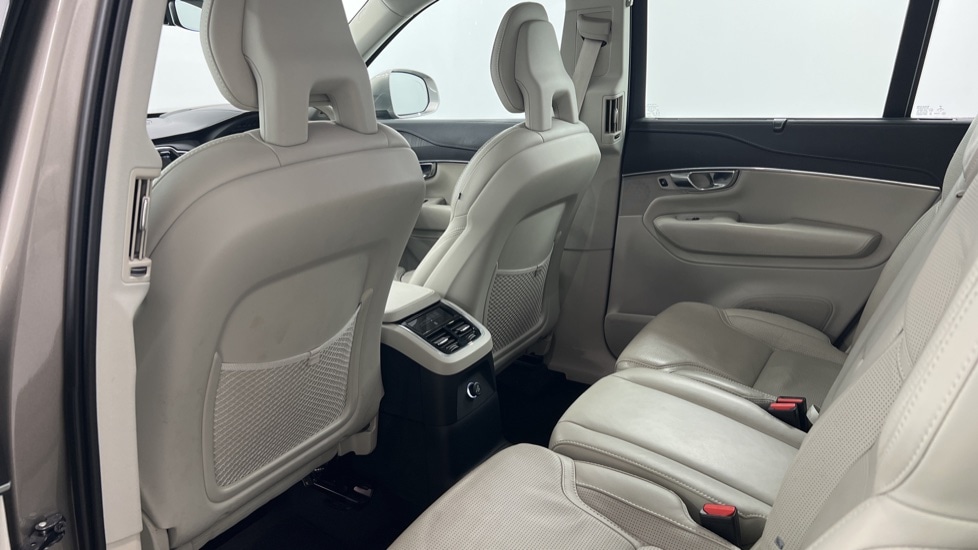 Used Volvo XC90 2020 for sale - 76640184: Photo 10