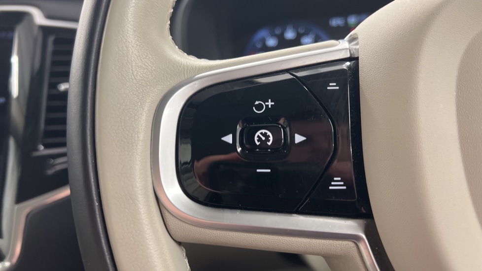 Used Volvo XC90 2020 for sale - 76640184: Photo 18