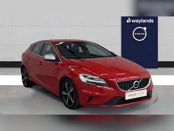 Volvo - V40
