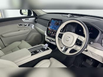 Used Volvo XC90 2026 for sale - 79767652: Photo